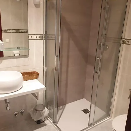 El Bodegon De Luis 3*